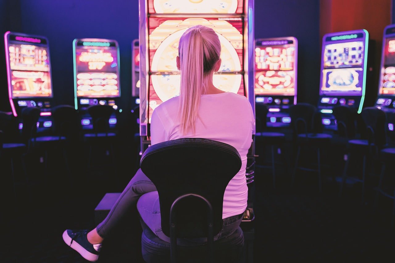 ageb69 live casino dealer sungguhan siaran langsung baccarat dan blackjack HD